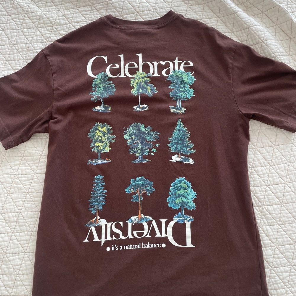 H&M Brown 'Celebrate Diversity' Graphic Tee